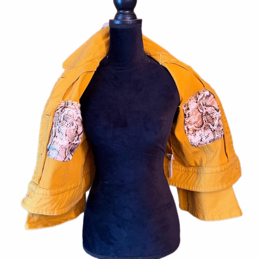 Anthropologie Nora Flounce-Sleeved Trucker Jacket Mustard Yellow M Bell Sleeve - Picture 8 of 10